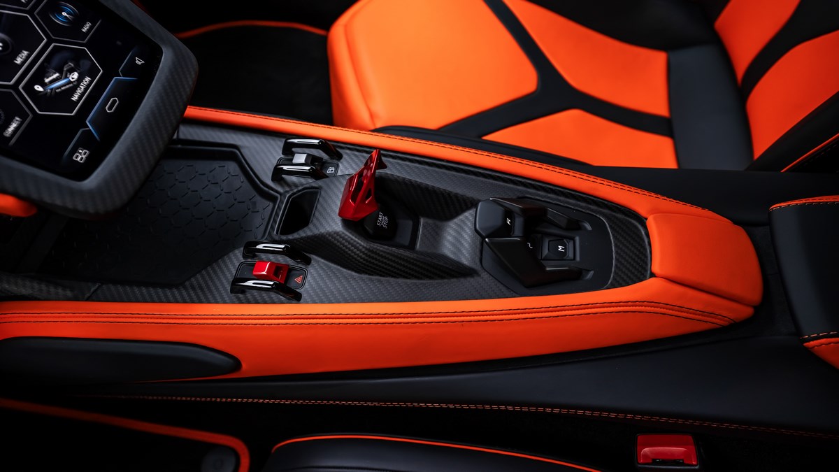 2024 Lamborghini Revuelto, 11/18