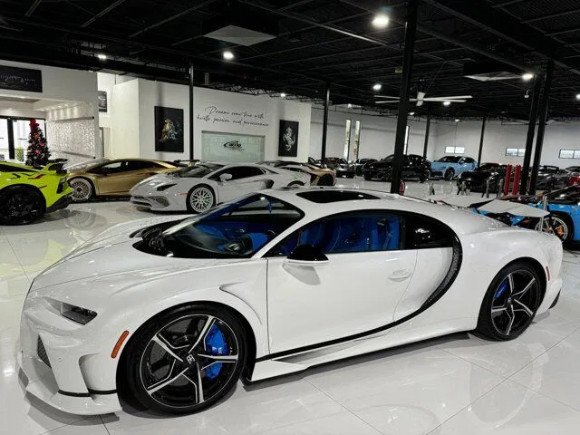 2024 Bugatti Chiron Super Sport "Elephant Blanc"