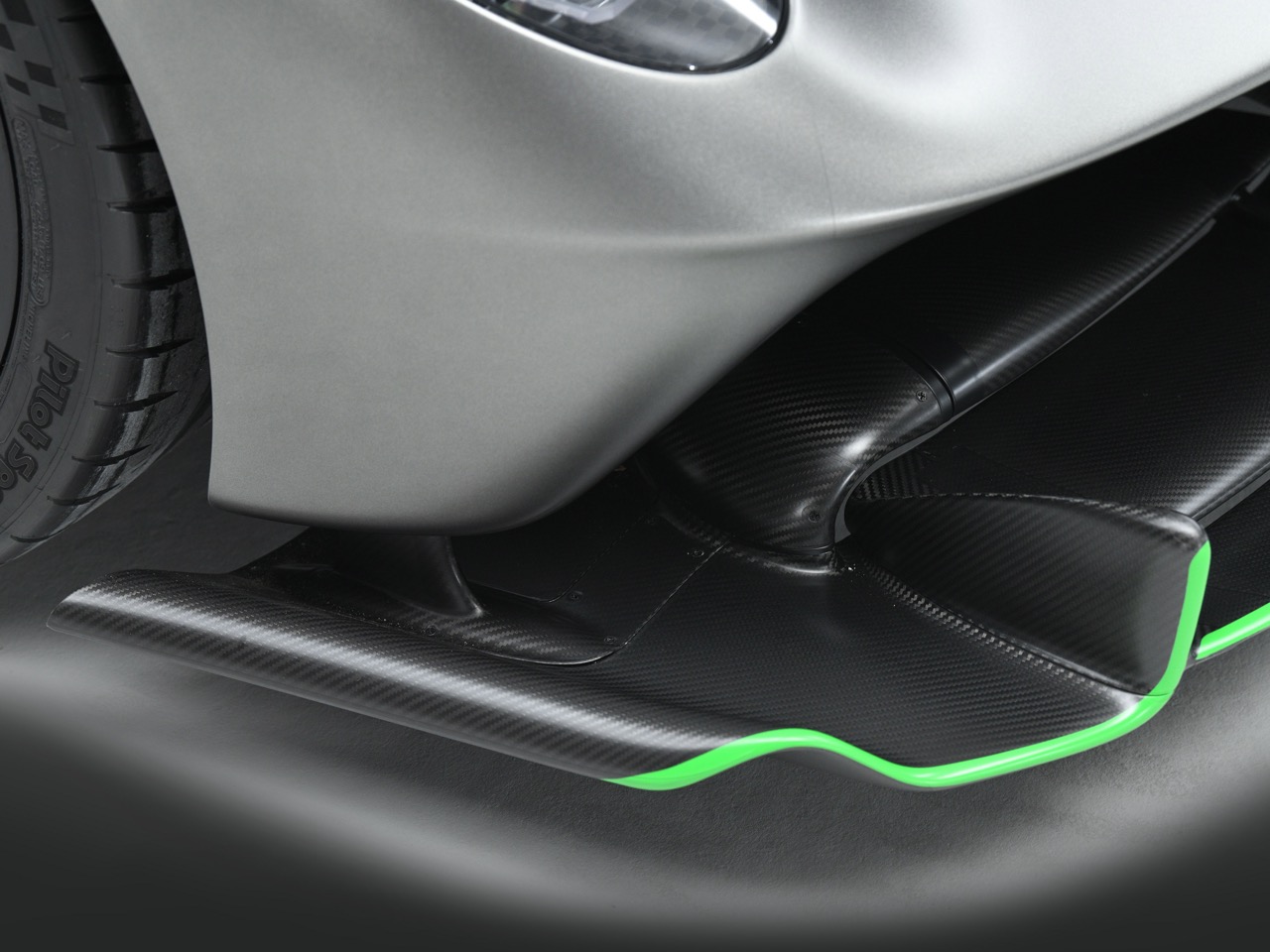 2024 Aston Martin Valkyrie Spider, 4/20
