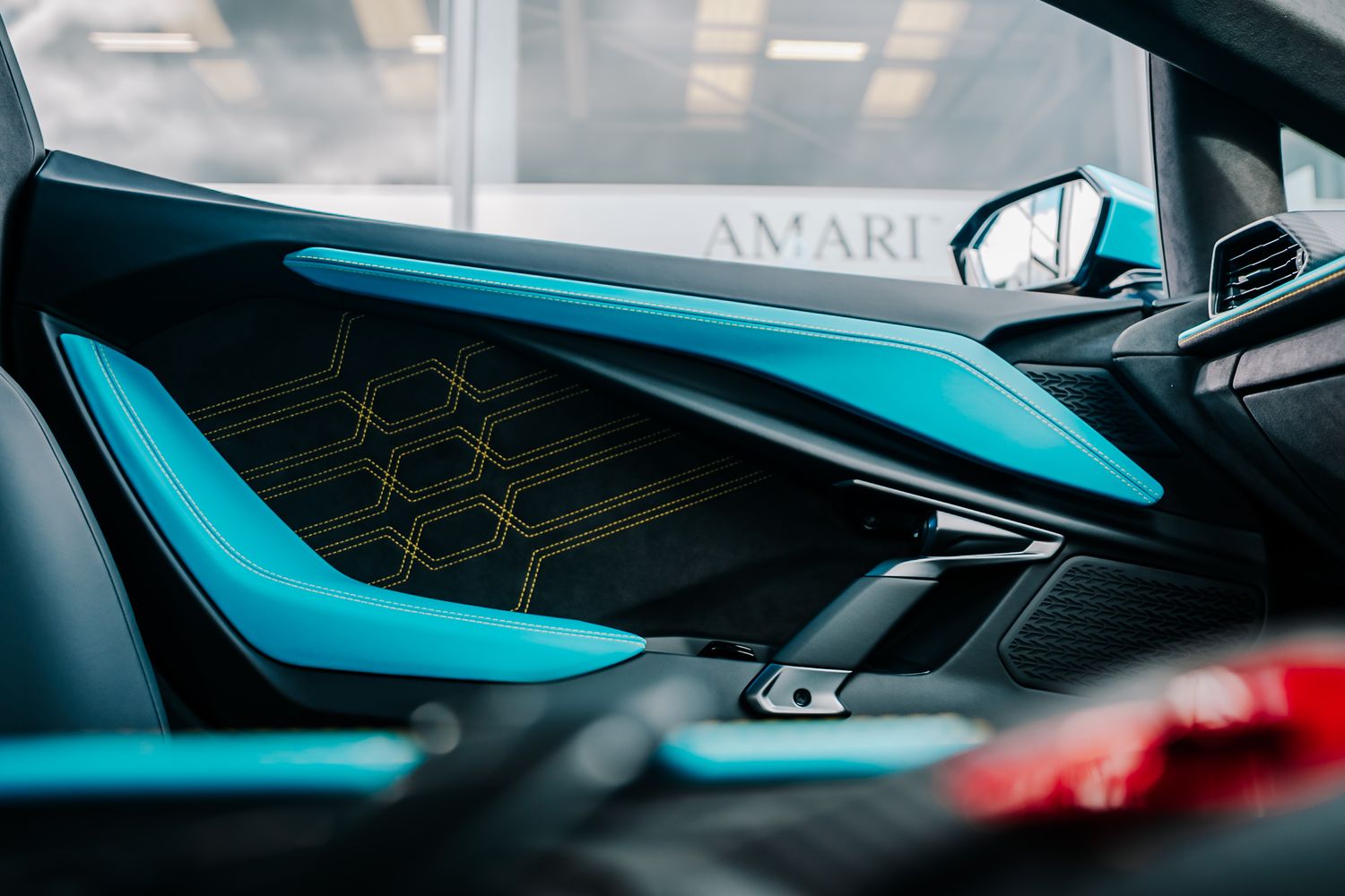 2025 Lamborghini Revuelto, 15/17