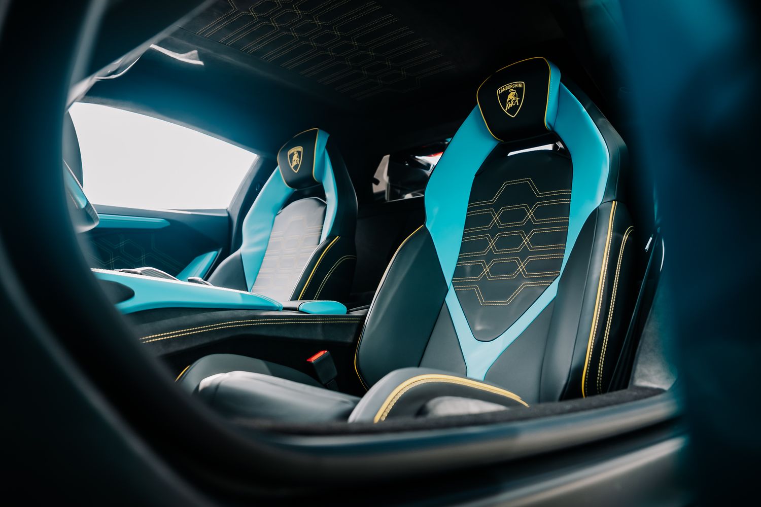 2025 Lamborghini Revuelto, 16/17