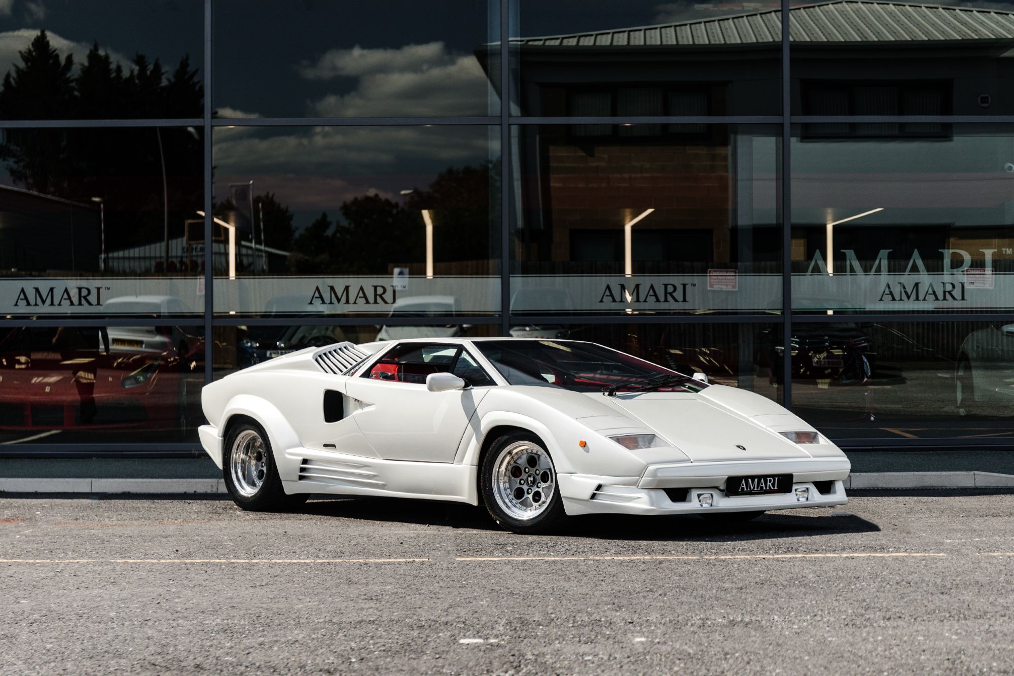 1995 Lamborghini Countach 25th Anniversary, 2/19