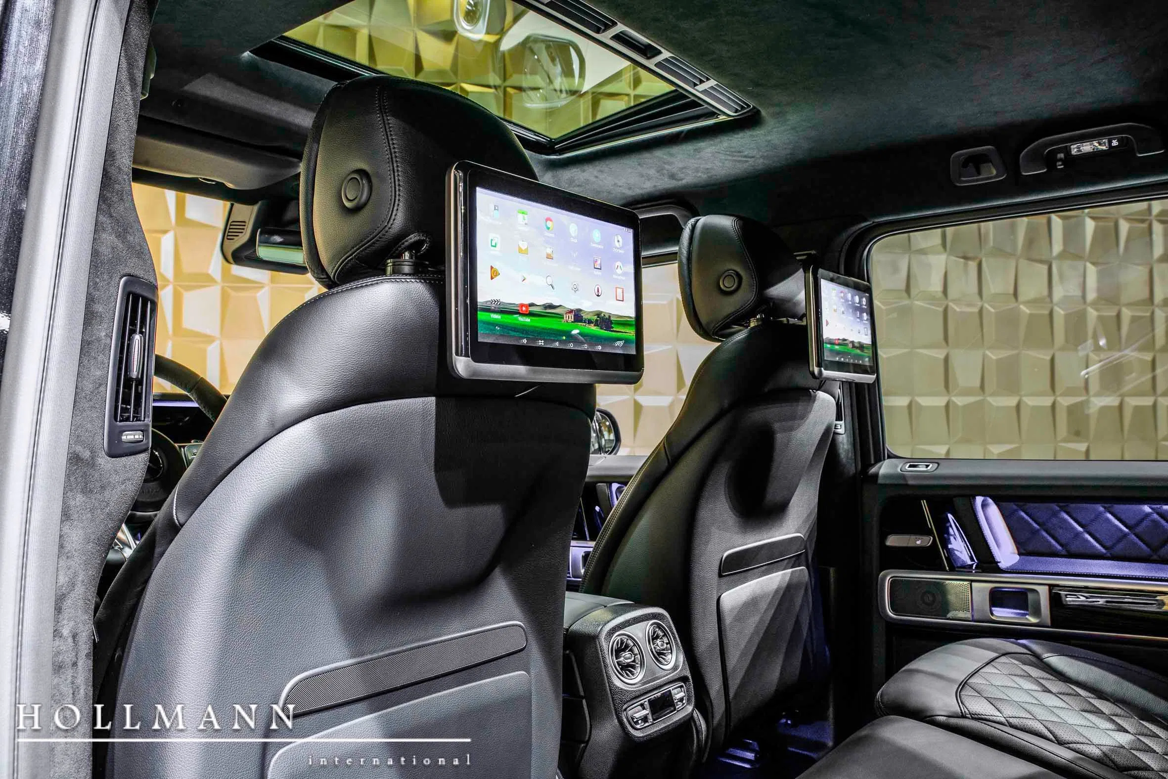 2019 BRABUS G 700 interior, seats, EXCLUSIV Leder Schwarz / Anthrazit