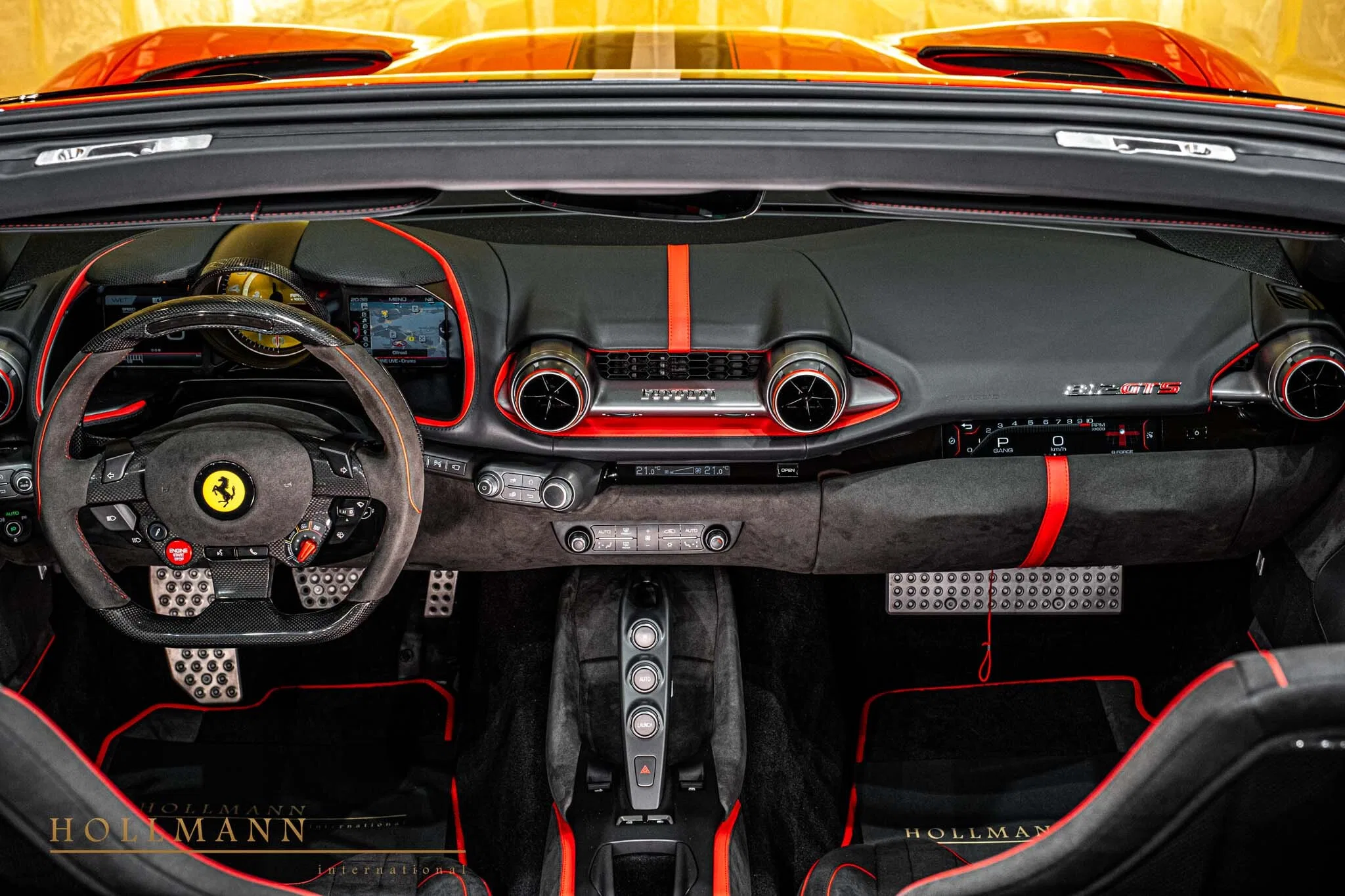 2025 812 Novitec N-Largo interior, dashboard, Black Alcantara Nero