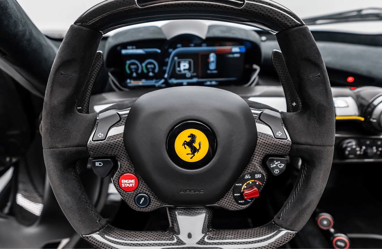 2017 Ferrari Laferrari Aperta, 18/27