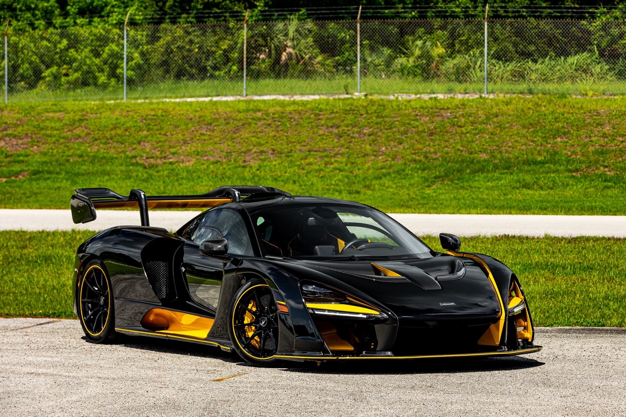 2019 McLaren Senna, 9/13