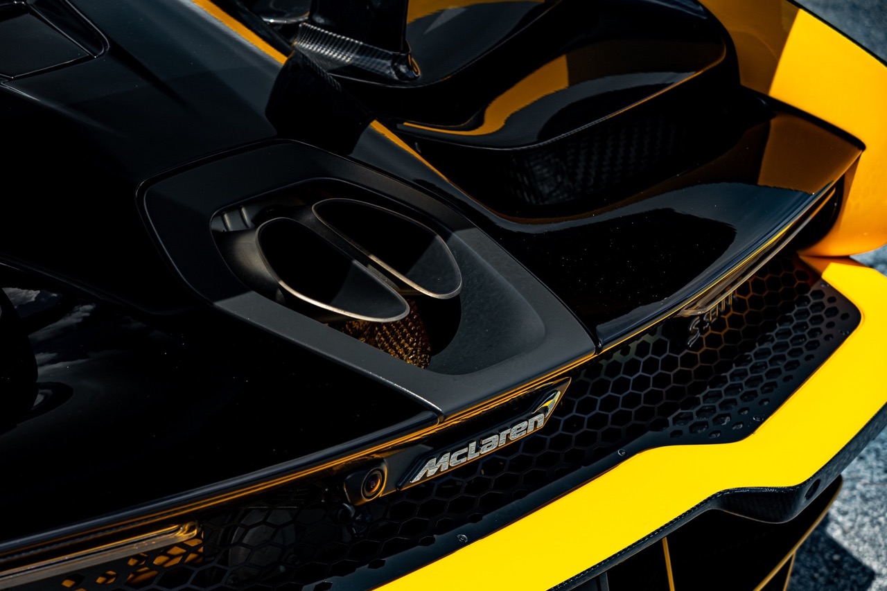 2019 McLaren Senna, 11/13