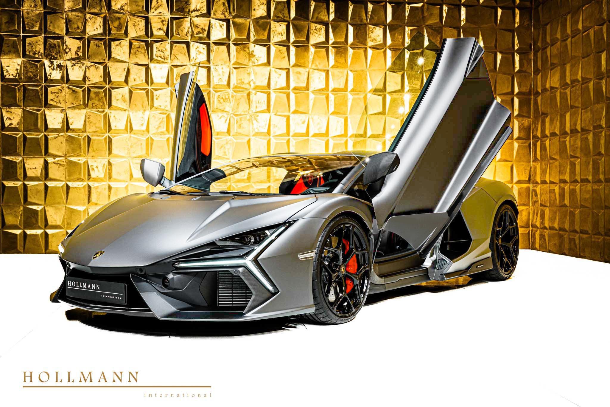 2025 Lamborghini Revuelto, 3/13