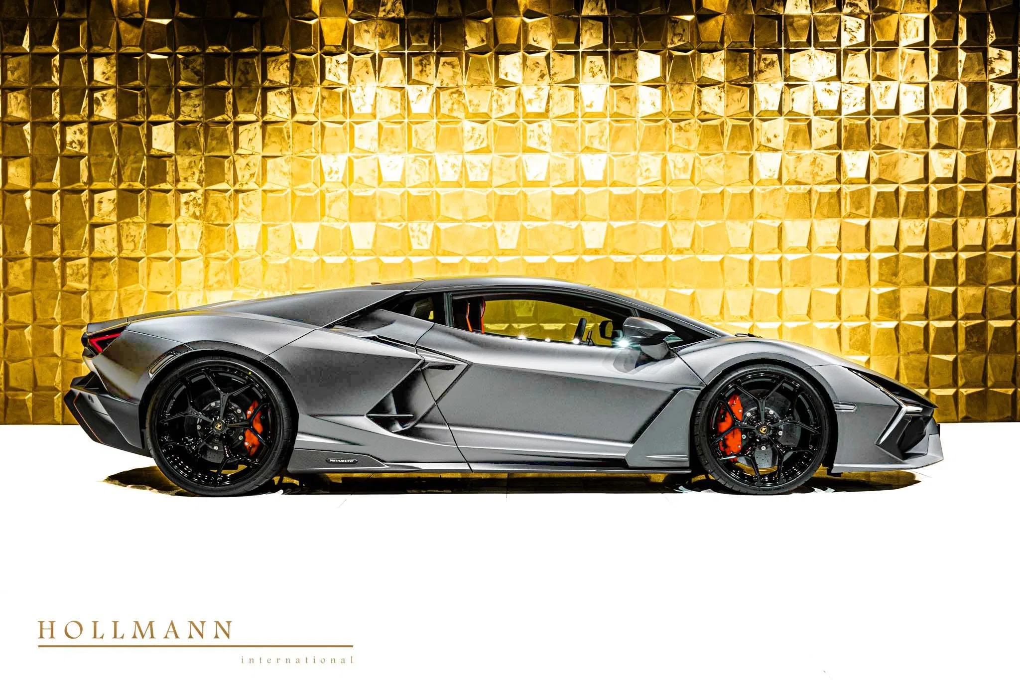 2025 Lamborghini Revuelto for sale, exterior, Grigio Titans