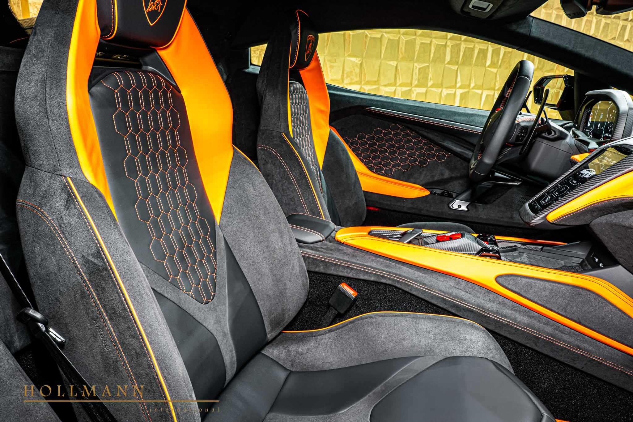 2025 Lamborghini Revuelto, 9/13