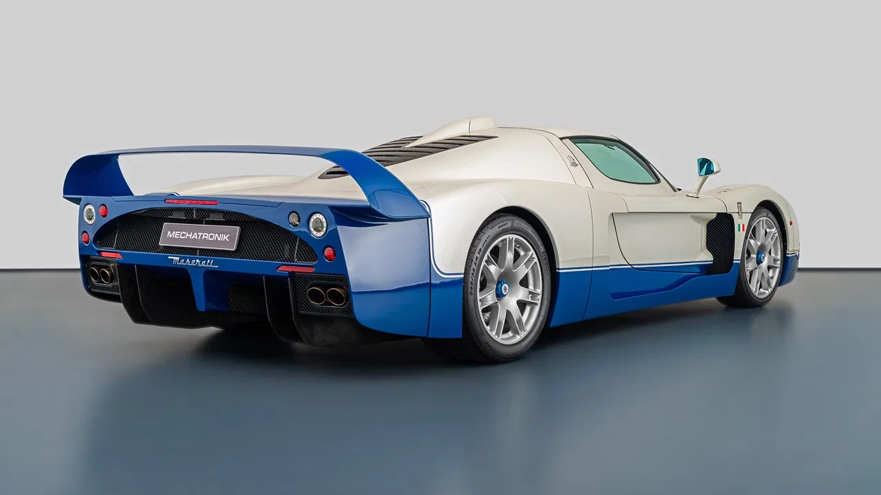 2005 Maserati MC12 for sale, exterior, Bianco Fuji