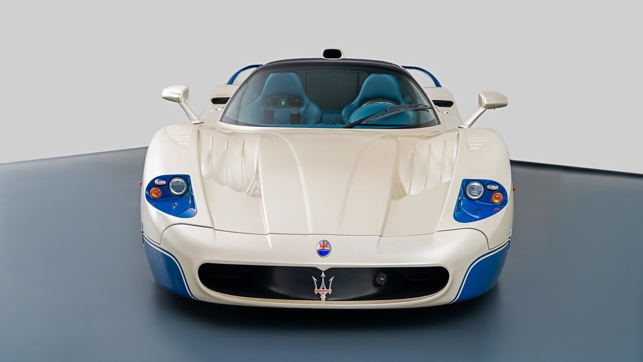 2005 Maserati MC12, 4/18