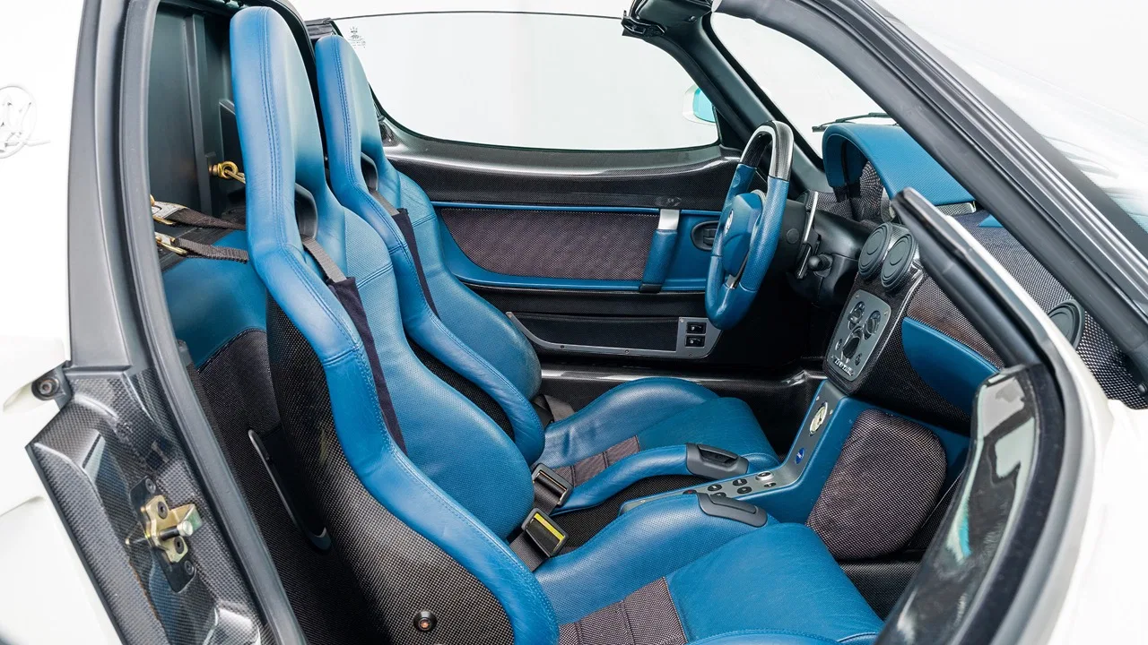 2005 Maserati MC12 interior, seats, Blue Leather