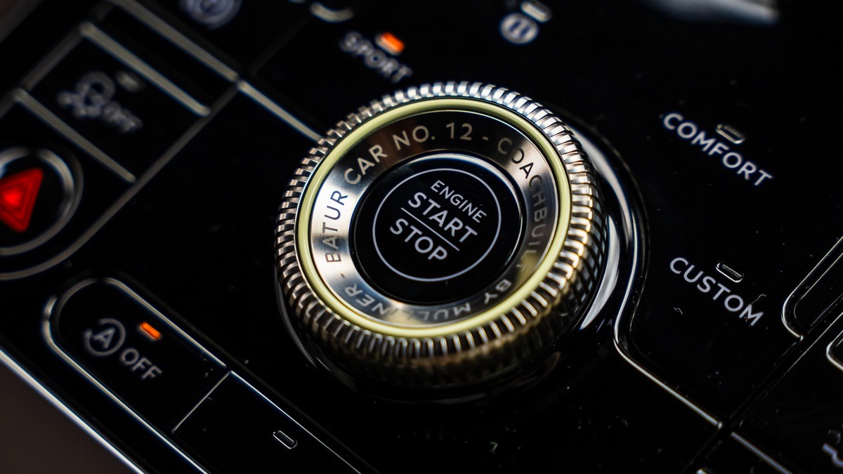 2023 Bentley Batur, 14/19
