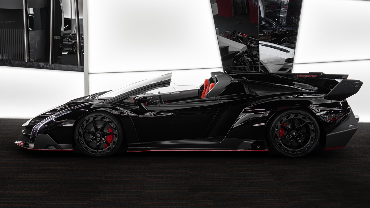 2015 Lamborghini Veneno Roadster, 21/21