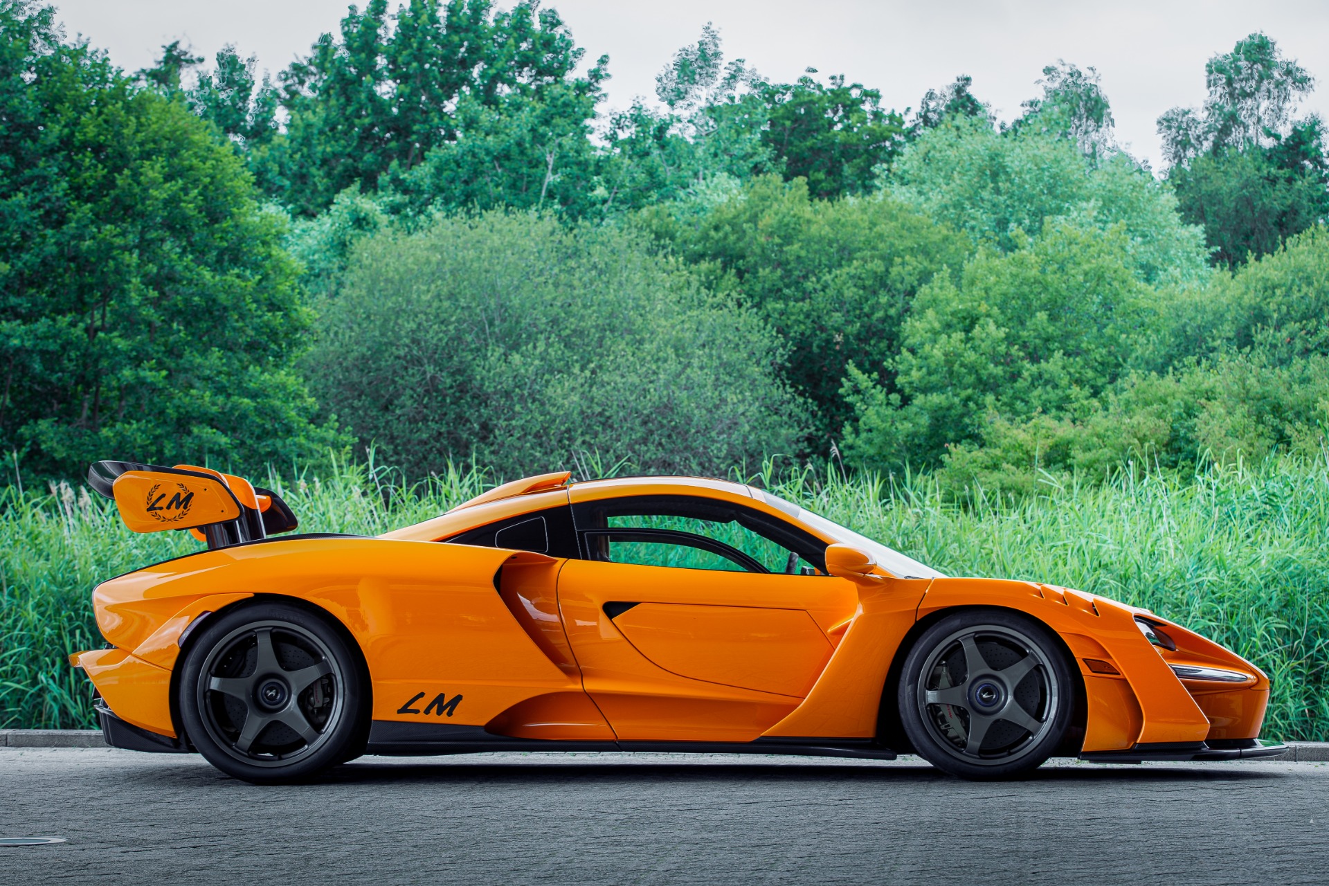2019 McLaren Senna LM, 3/4