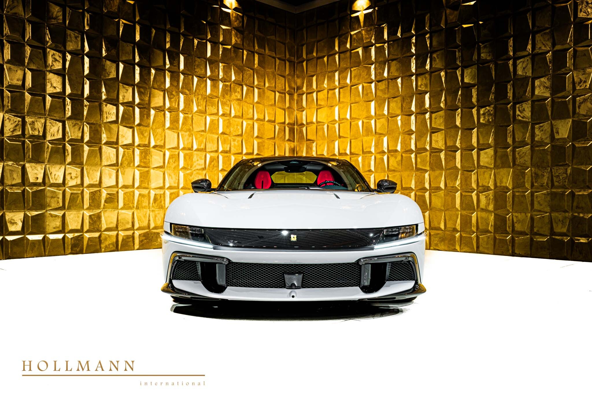 2025 Ferrari 12Cilindri, 6/18