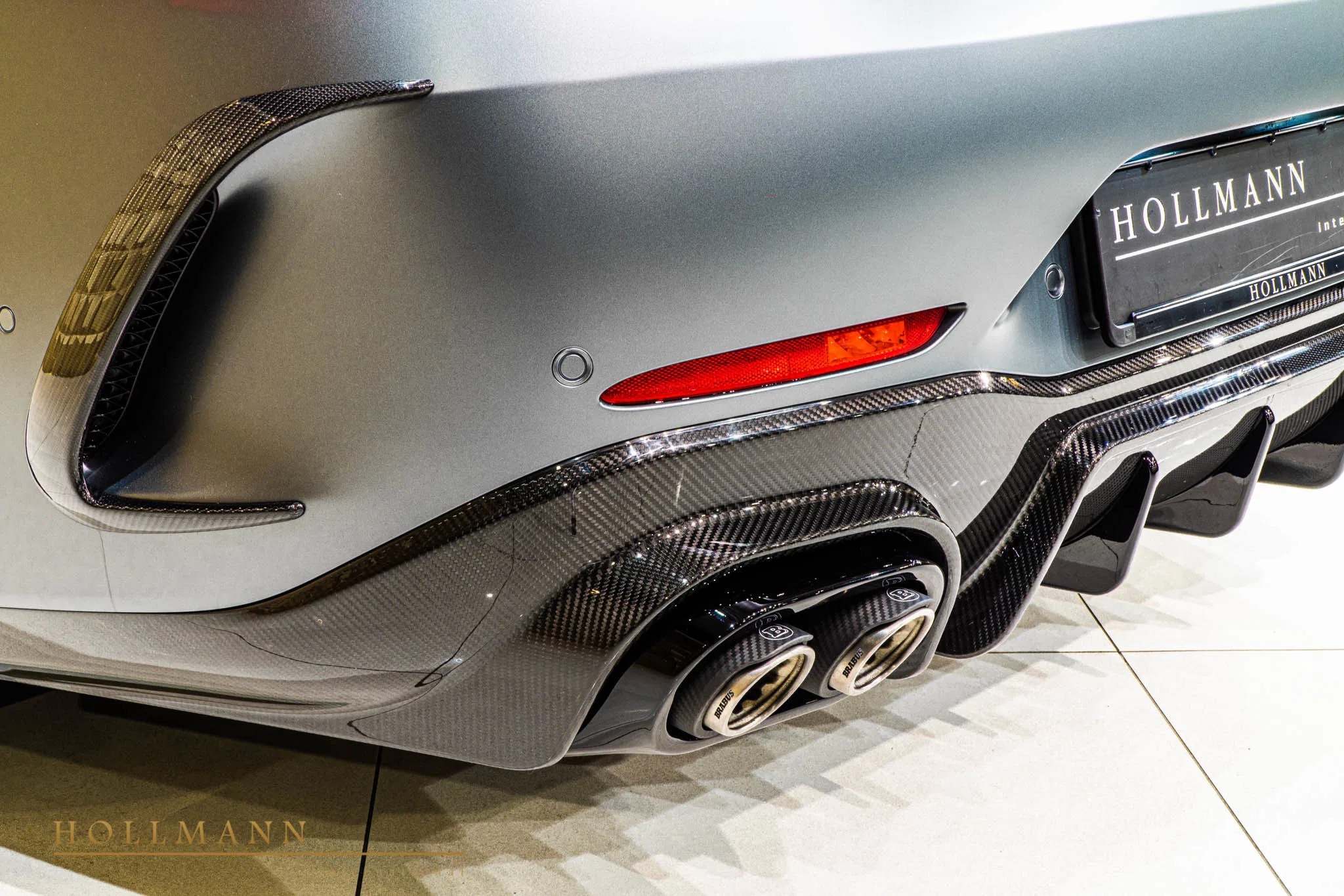 2019 BRABUS GT 800, rear three-quarter view, Obsidianschwarz Metallic