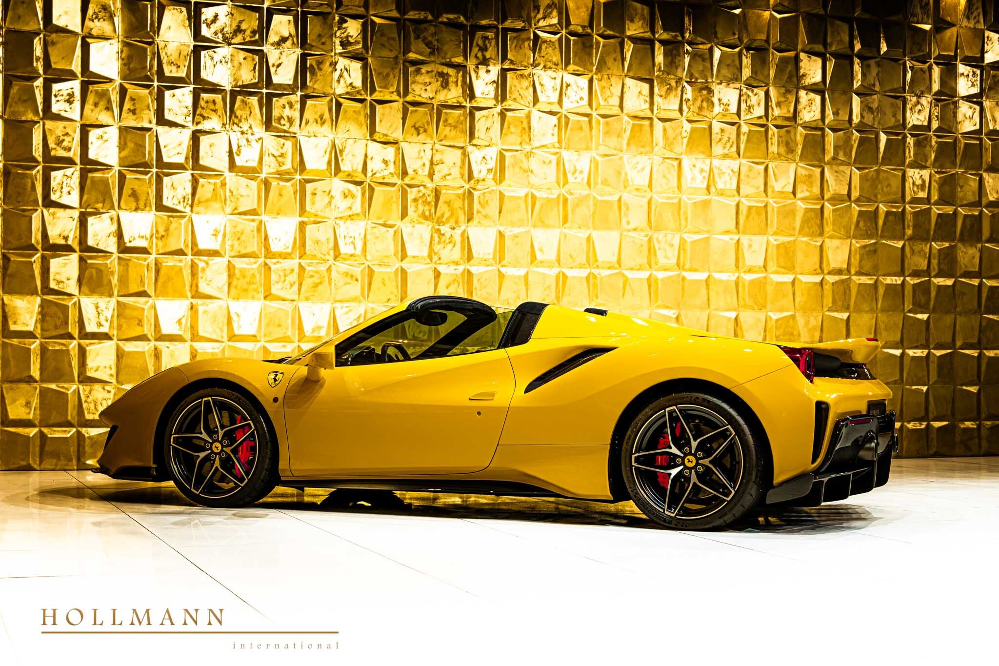 2020 Ferrari 488 Pista Spider, 6/14