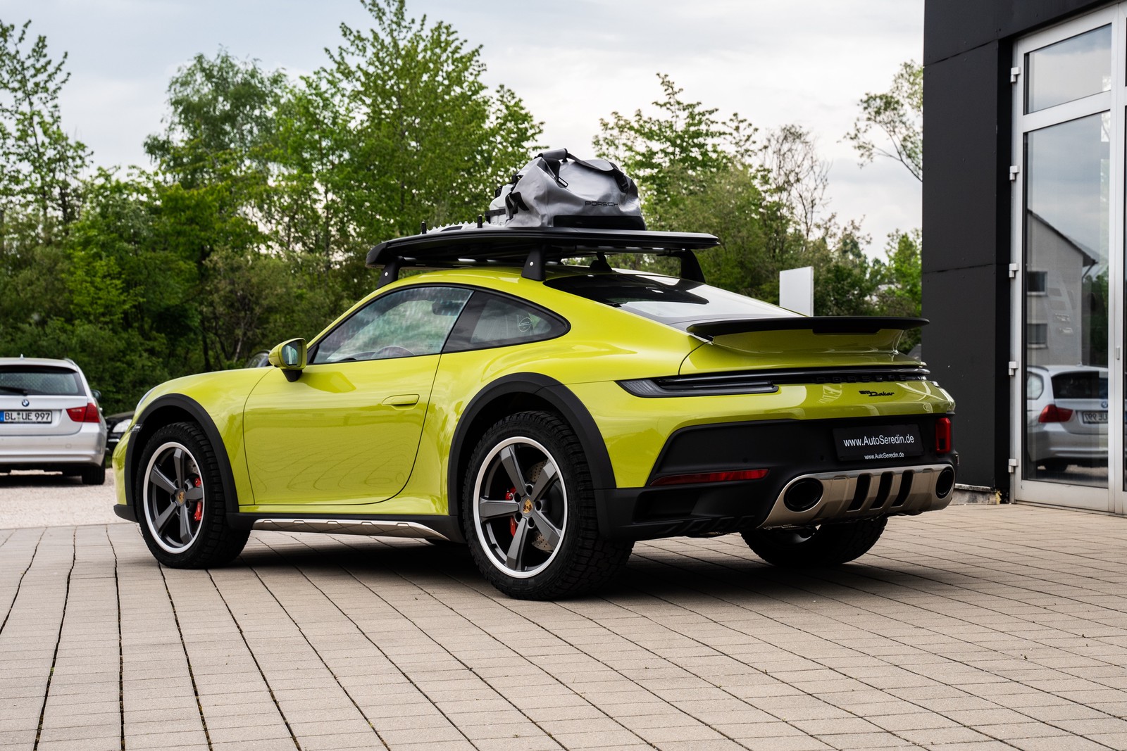 2025 Porsche 992 Dakar