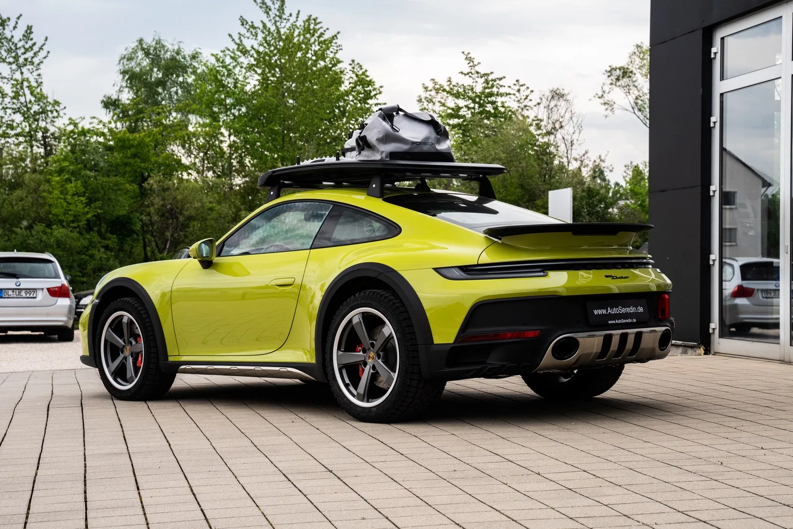 2025 Porsche 992 Dakar