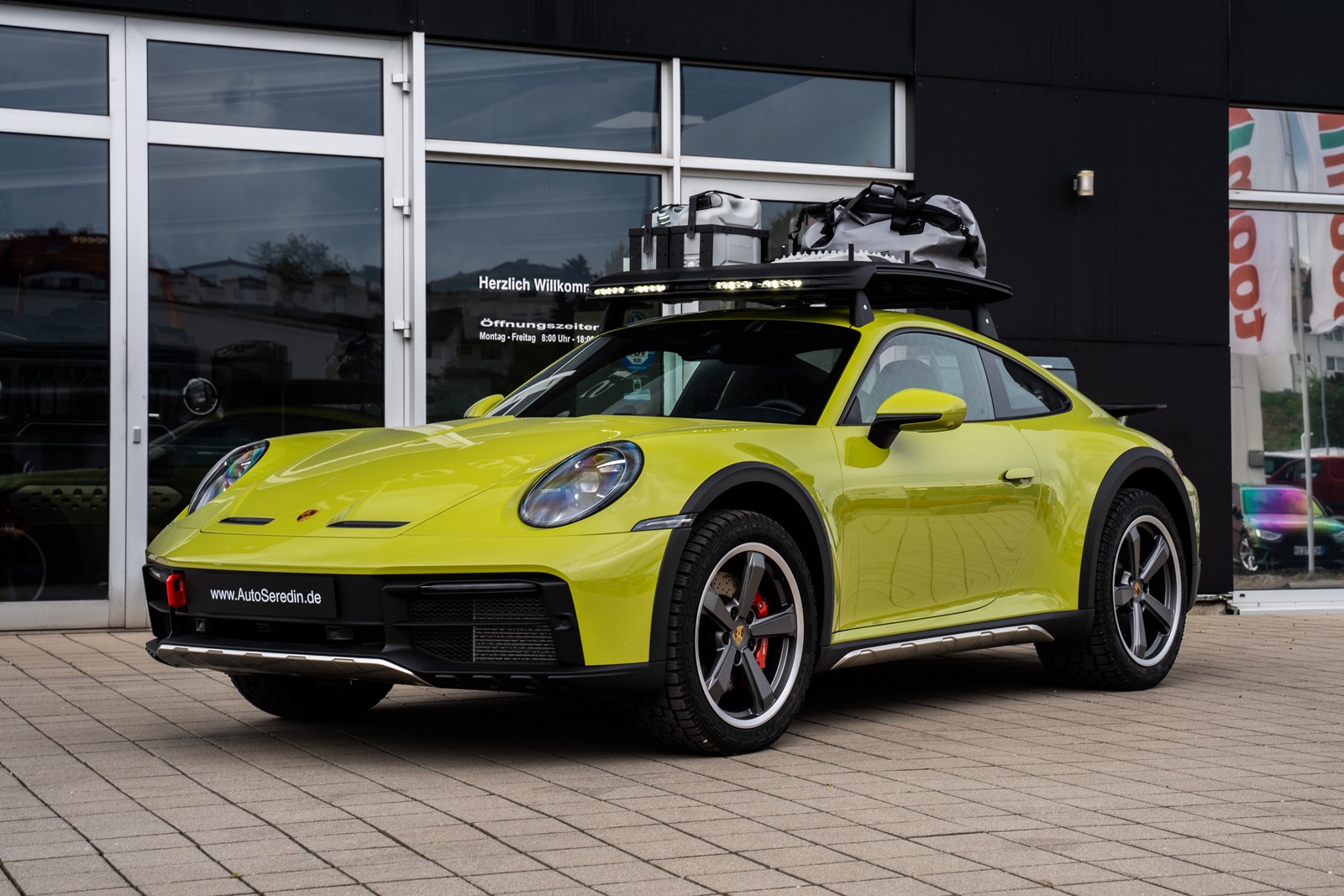2025 Porsche 992 Dakar, 6/20