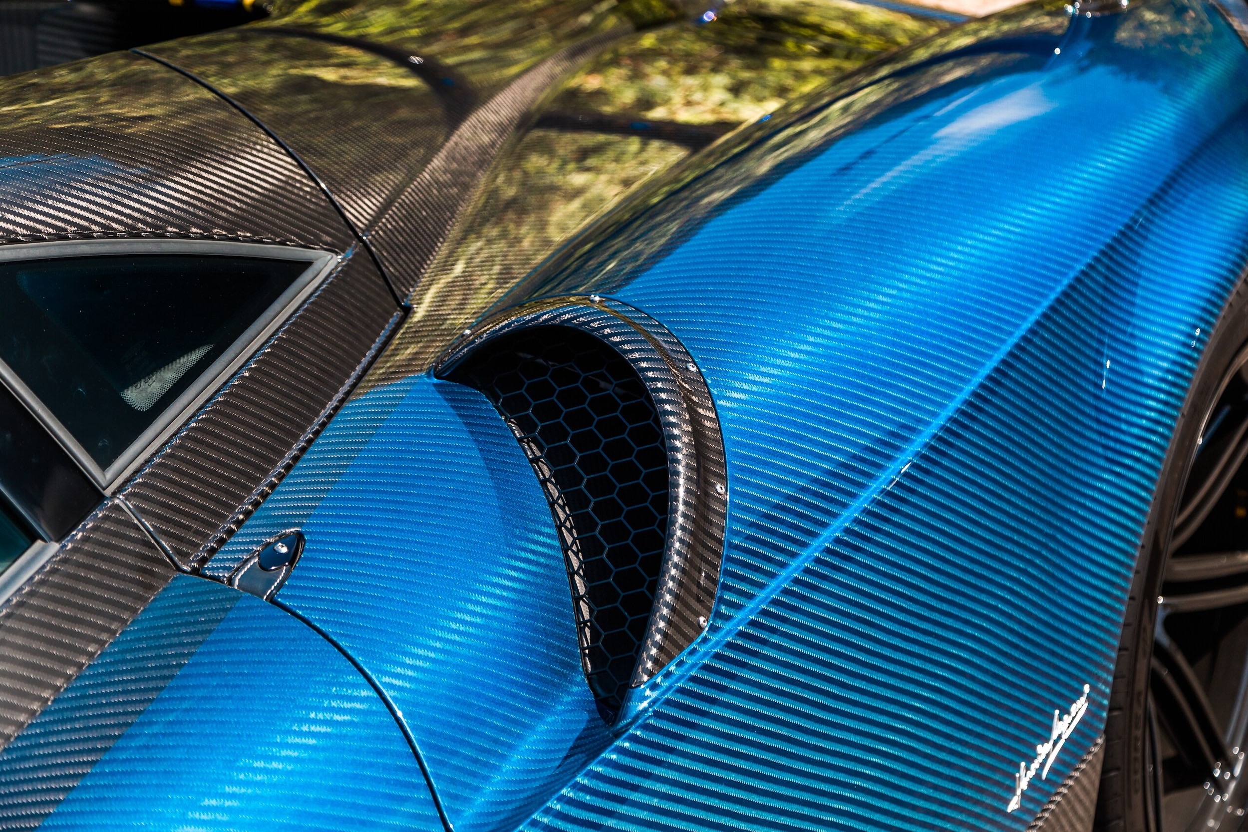 2017 Pagani Huayra BC, 2/16