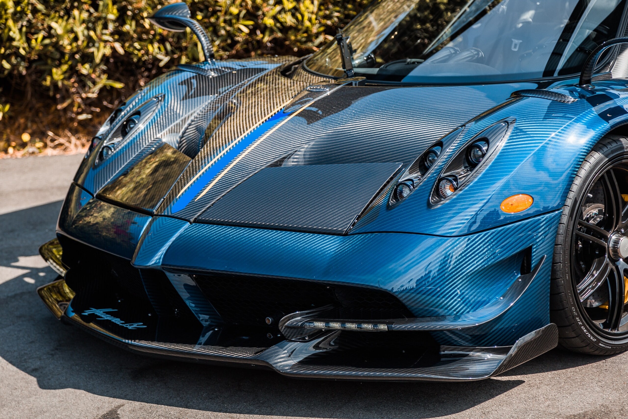2017 Pagani Huayra BC, 4/16