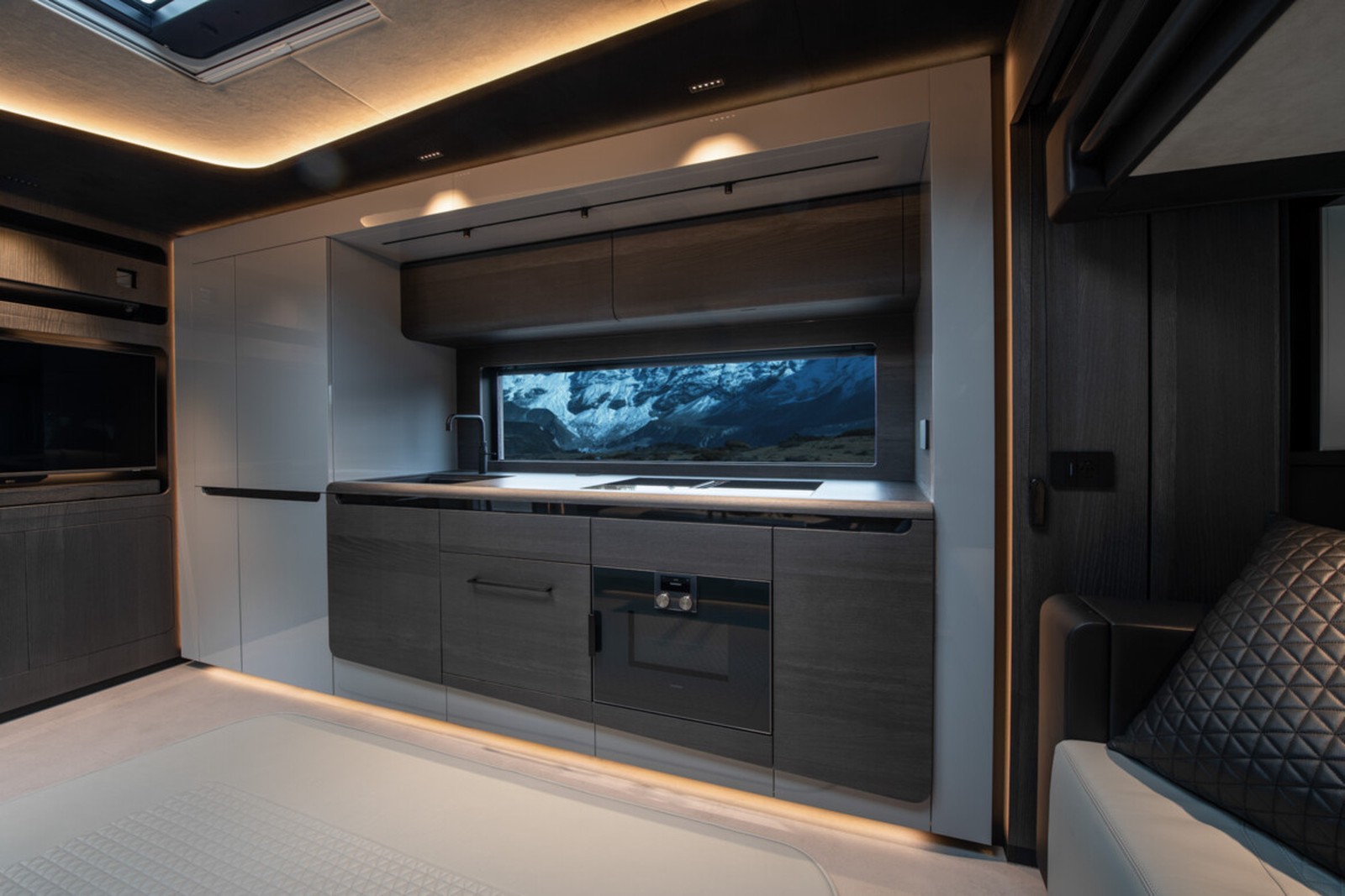 2025 BRABUS BIG BOY 1200, 11/16