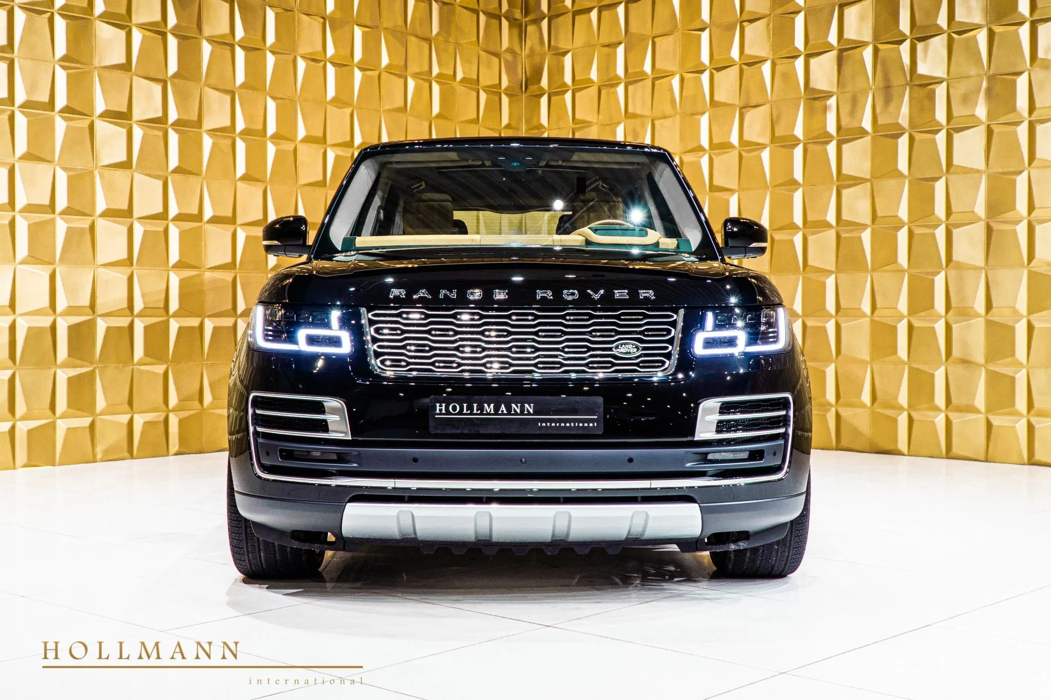 2020 Land Rover Range Rover 5.0 LWB SV-AUTOBIOGRAPHY for sale, exterior, Santorini Black
