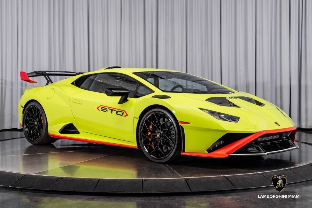 2023 Lamborghini Huracan STO, 2/17