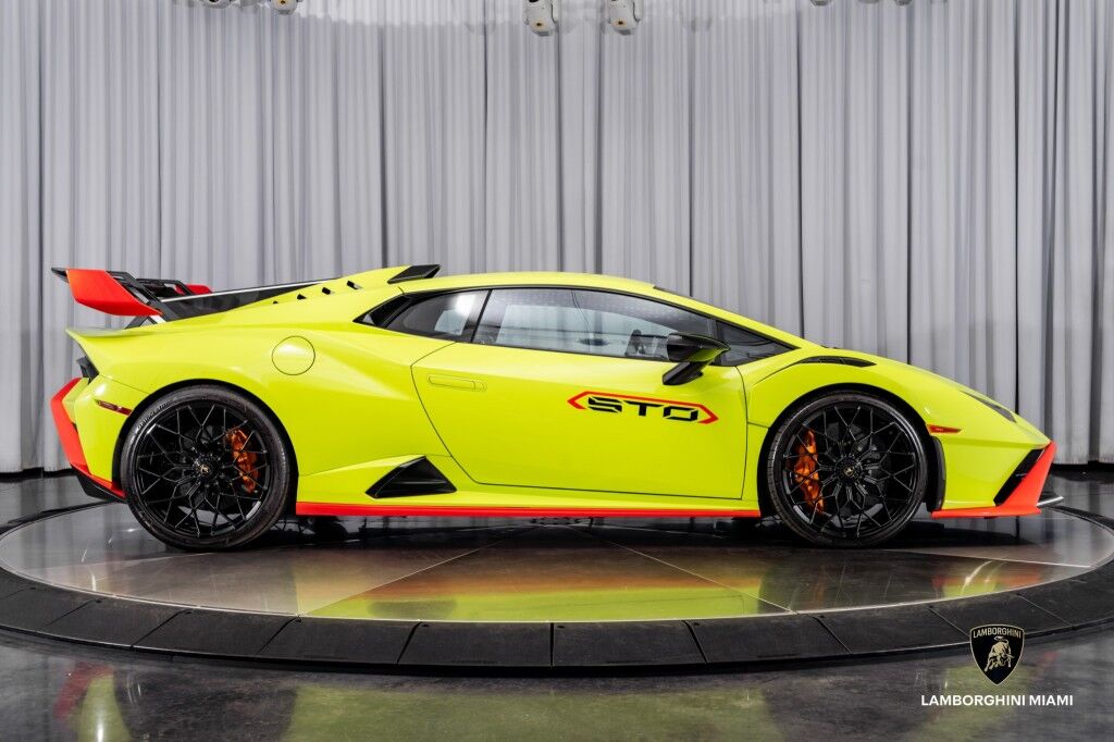 2023 Lamborghini Huracan STO, 10/17