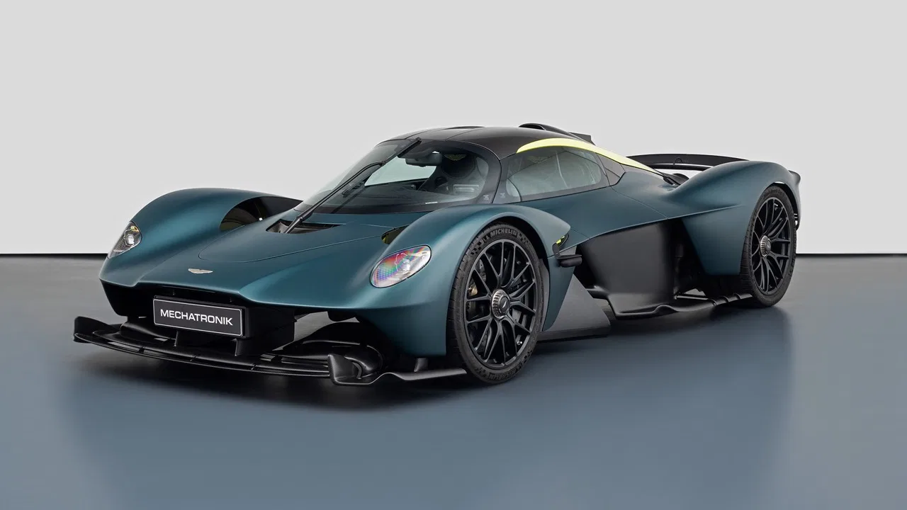 2023 Aston Martin Valkyrie