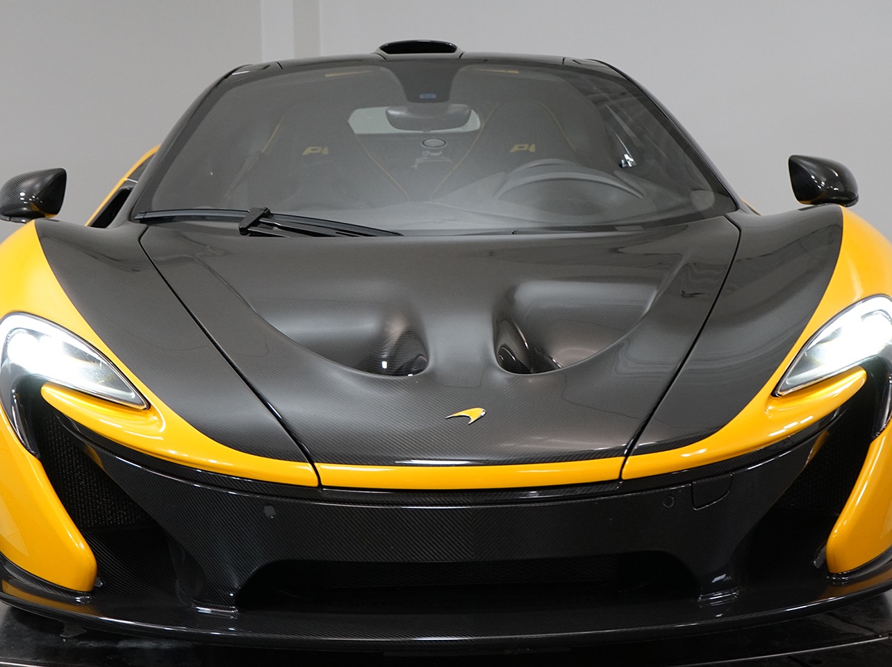 2013 McLaren P1, 6/21