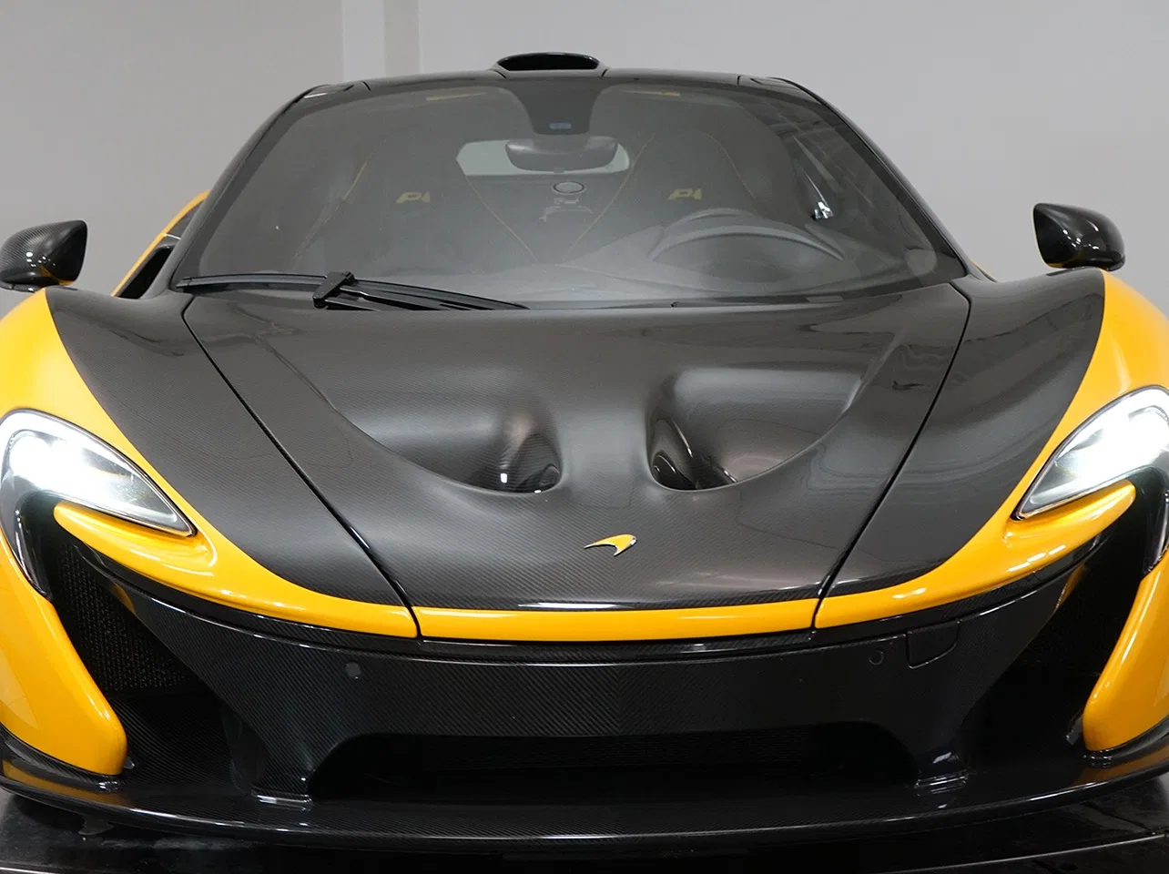 2013 McLaren P1 for sale, exterior, Volcano Yellow over Carbon