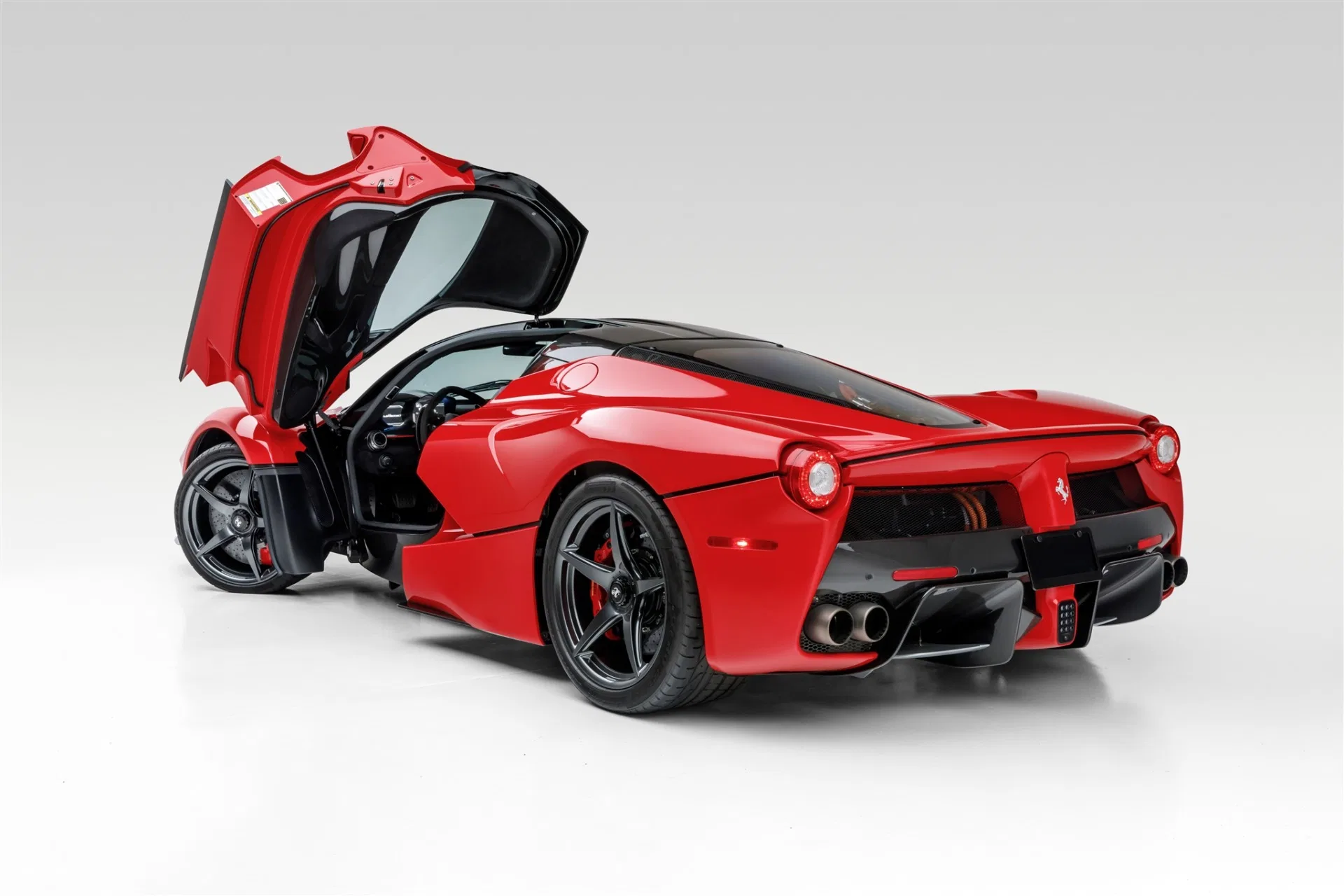 2015 Ferrari LaFerrari for sale, exterior, Rosso Corsa