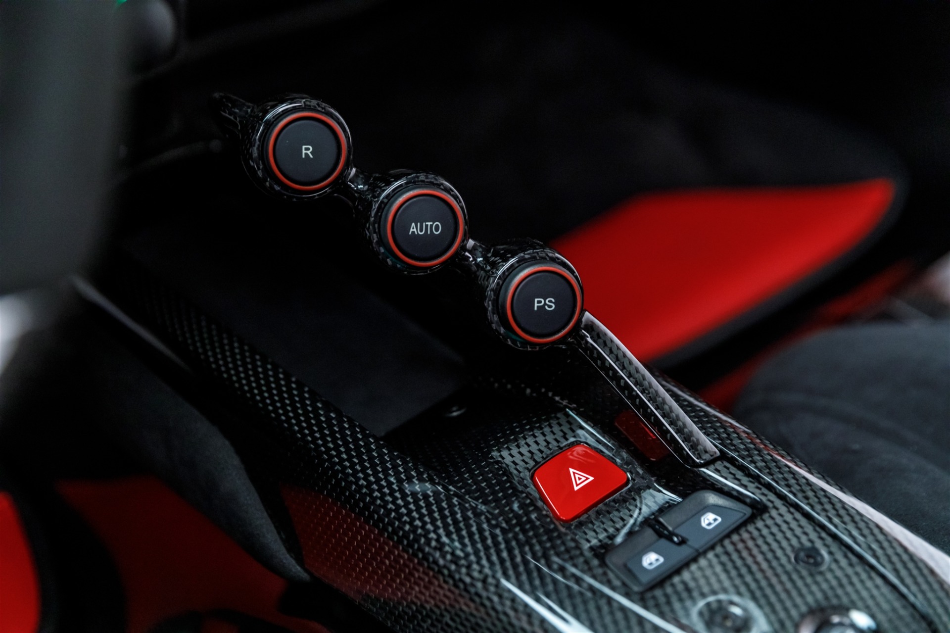 2015 Ferrari LaFerrari, 9/18