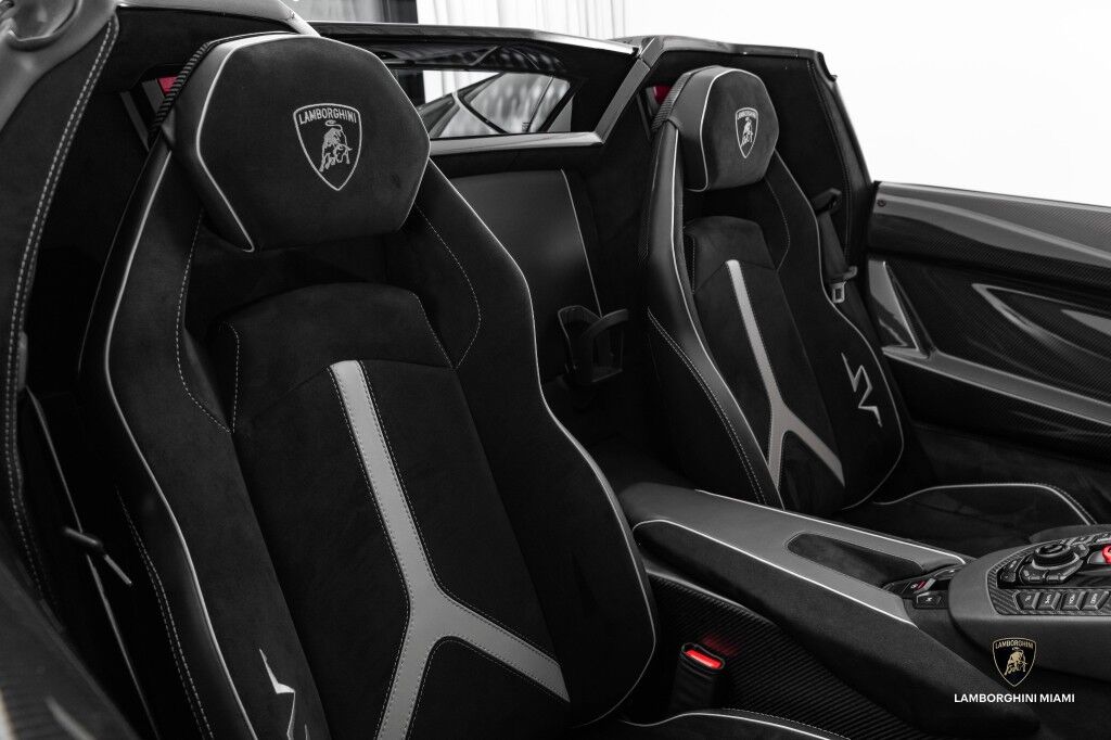 2017 Lamborghini Aventador SV Roadster, 10/15