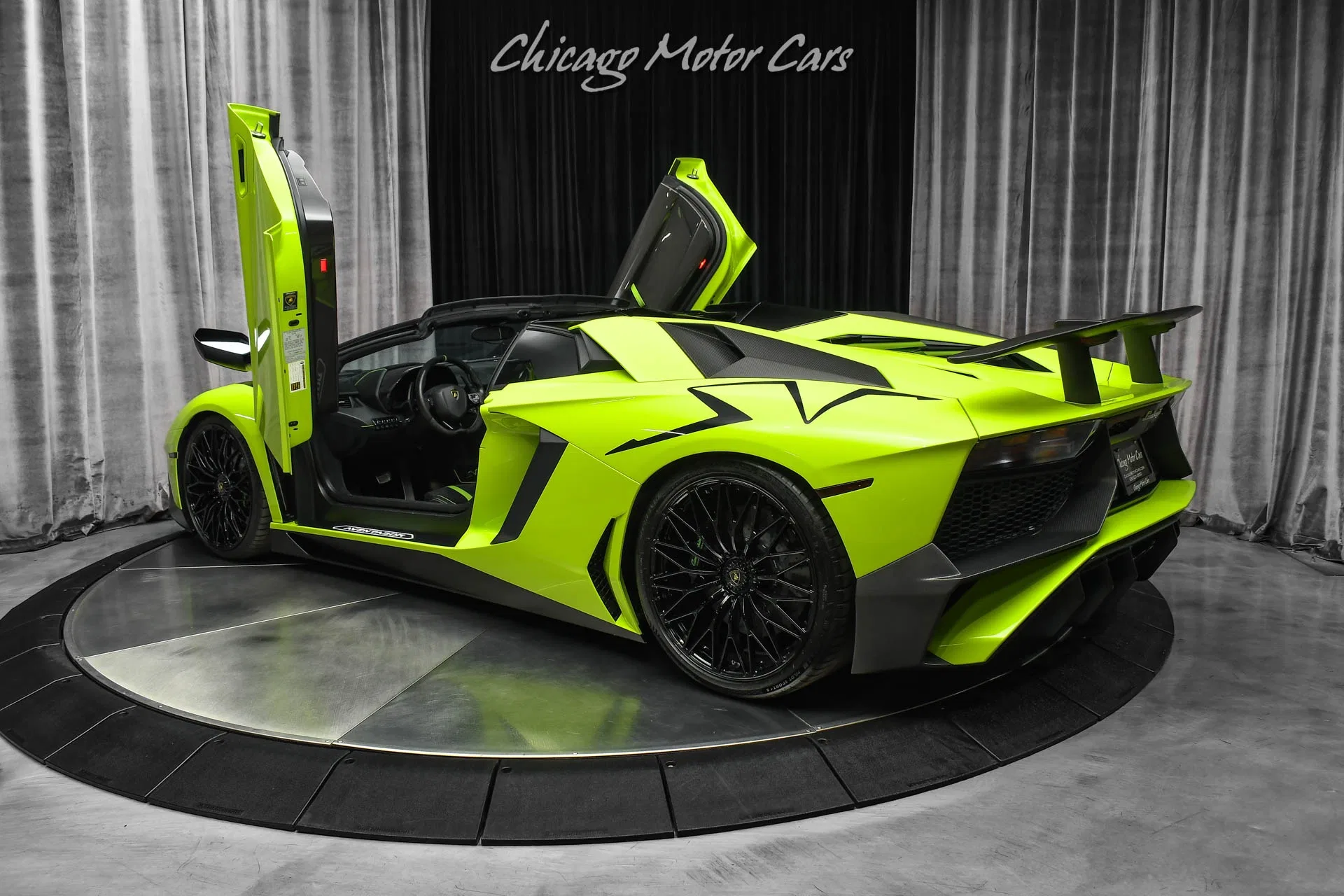 2016 Lamborghini Aventador SV Roadster