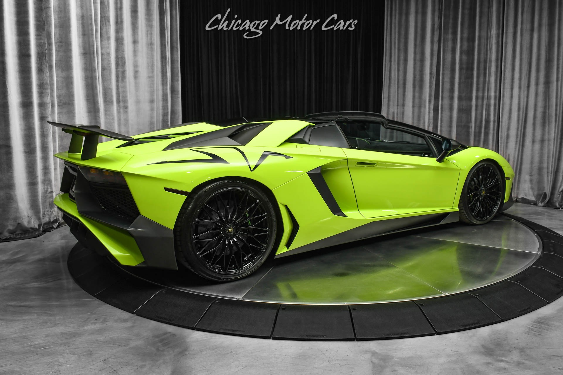 2016 Lamborghini Aventador SV Roadster, 4/20