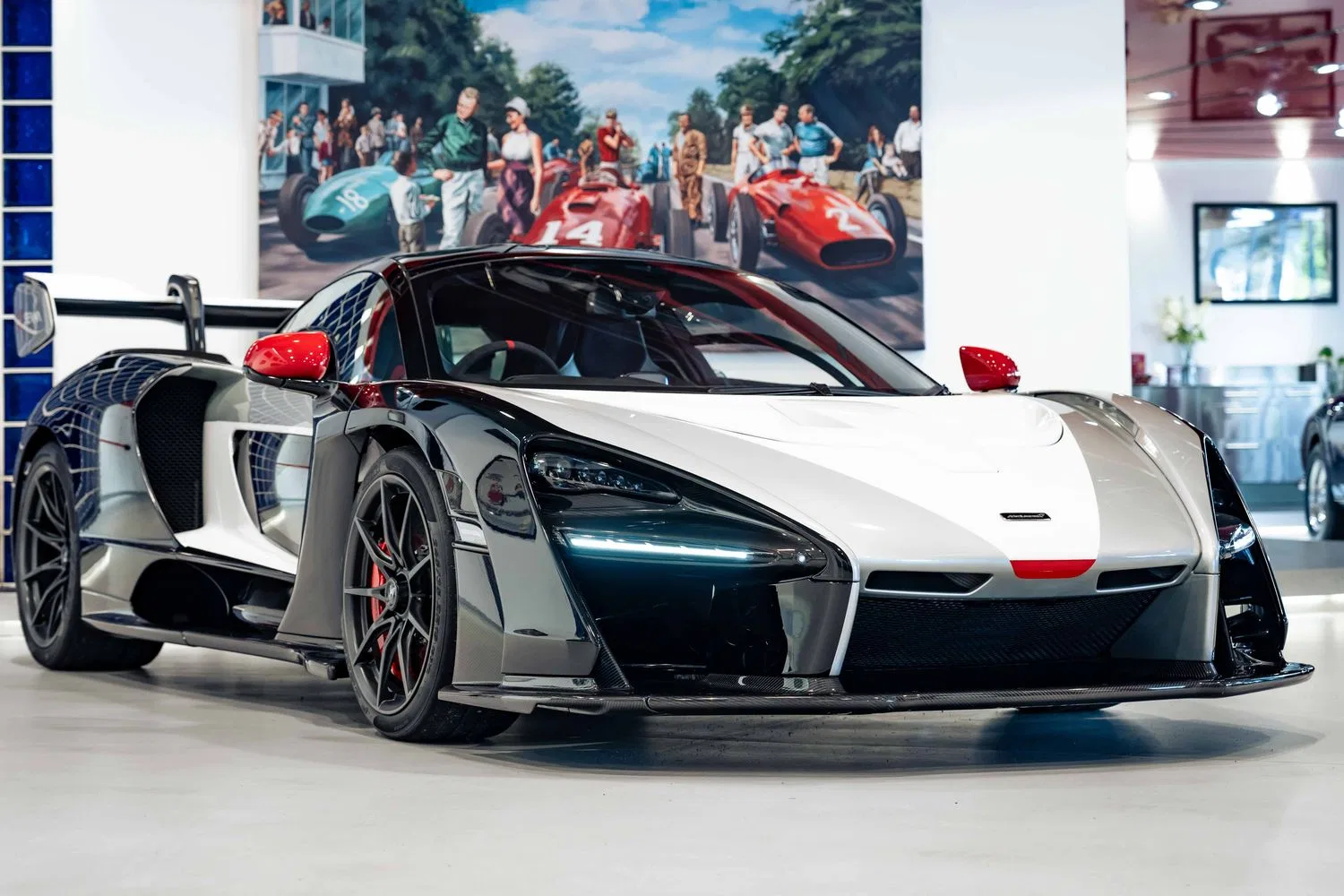 2018 McLaren Senna
