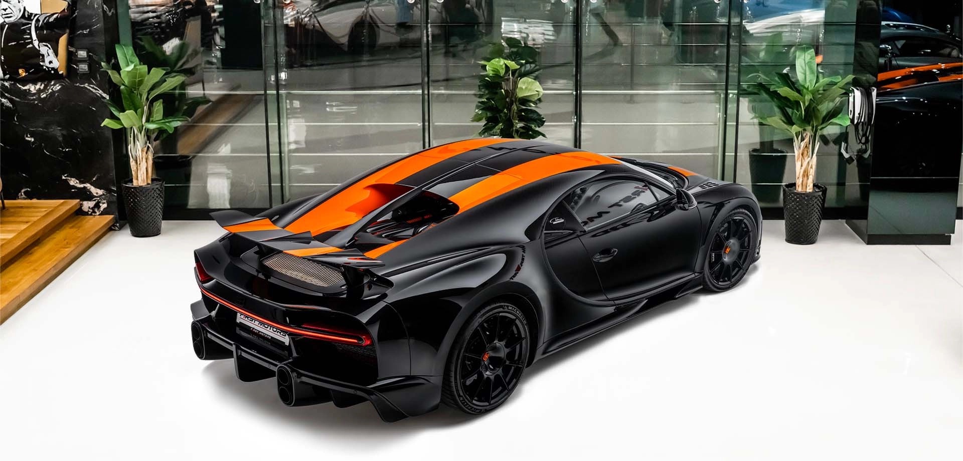 2022 Bugatti Chiron Super Sport 300+, 6/20