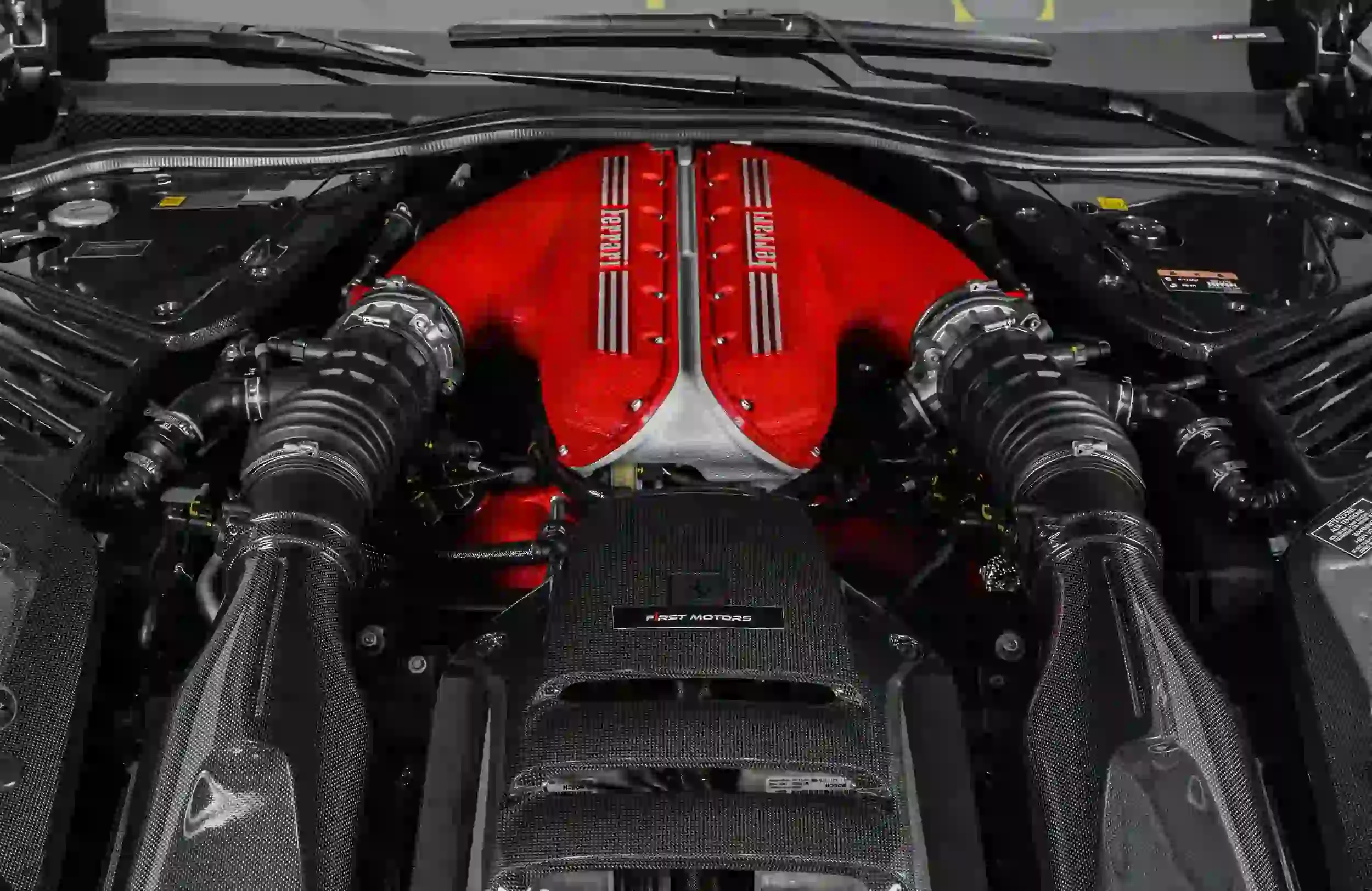 2023 Ferrari 812 Competizione, 13/66