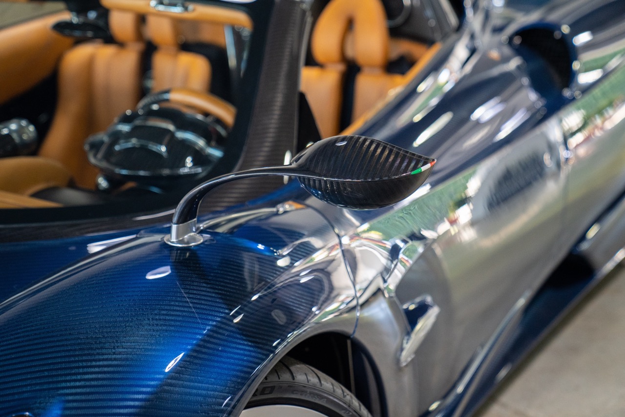 2017 Pagani Huayra Roadster, 23/35