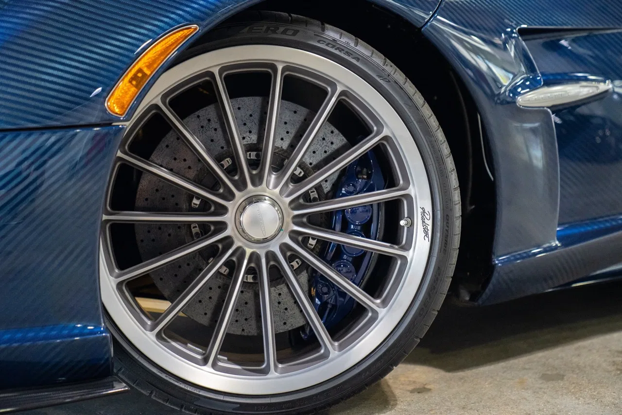 2017 Pagani Huayra Roadster wheel