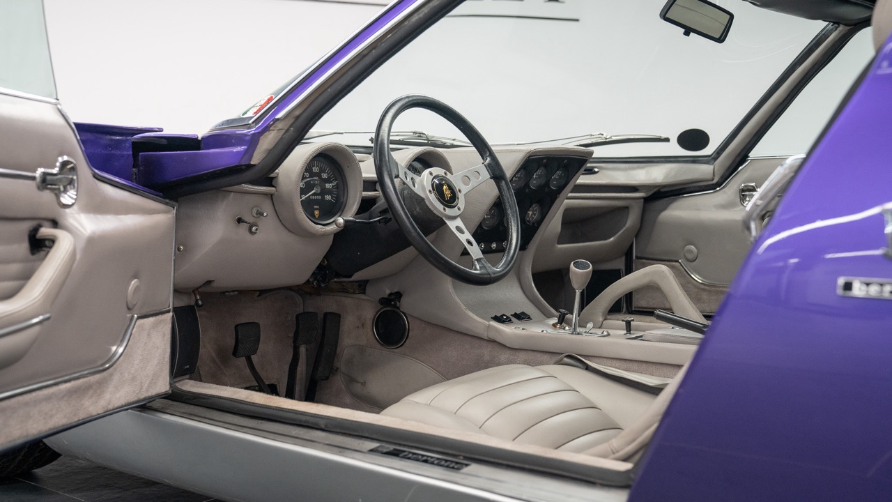 1971 Lamborghini Miura S 'SV' Upgrade, 2/20