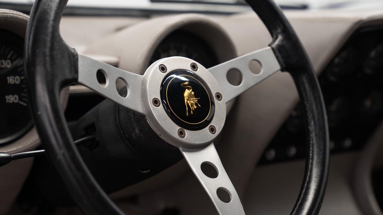 1971 Lamborghini Miura S 'SV' Upgrade, 13/20