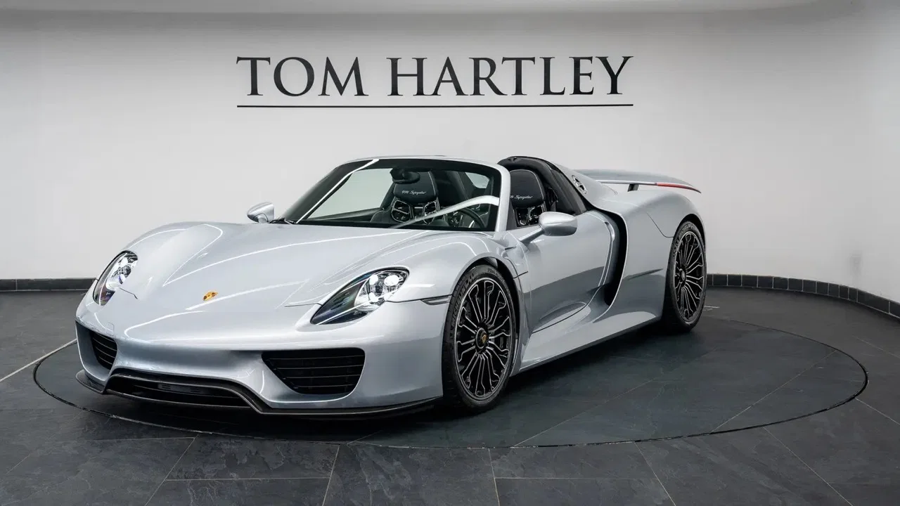 2015 Porsche 918 Spyder