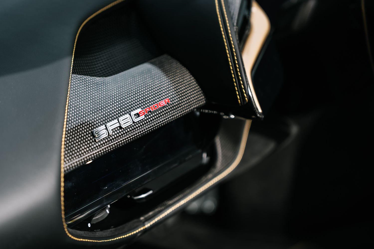2025 Ferrari SF90 Spider, 2/16