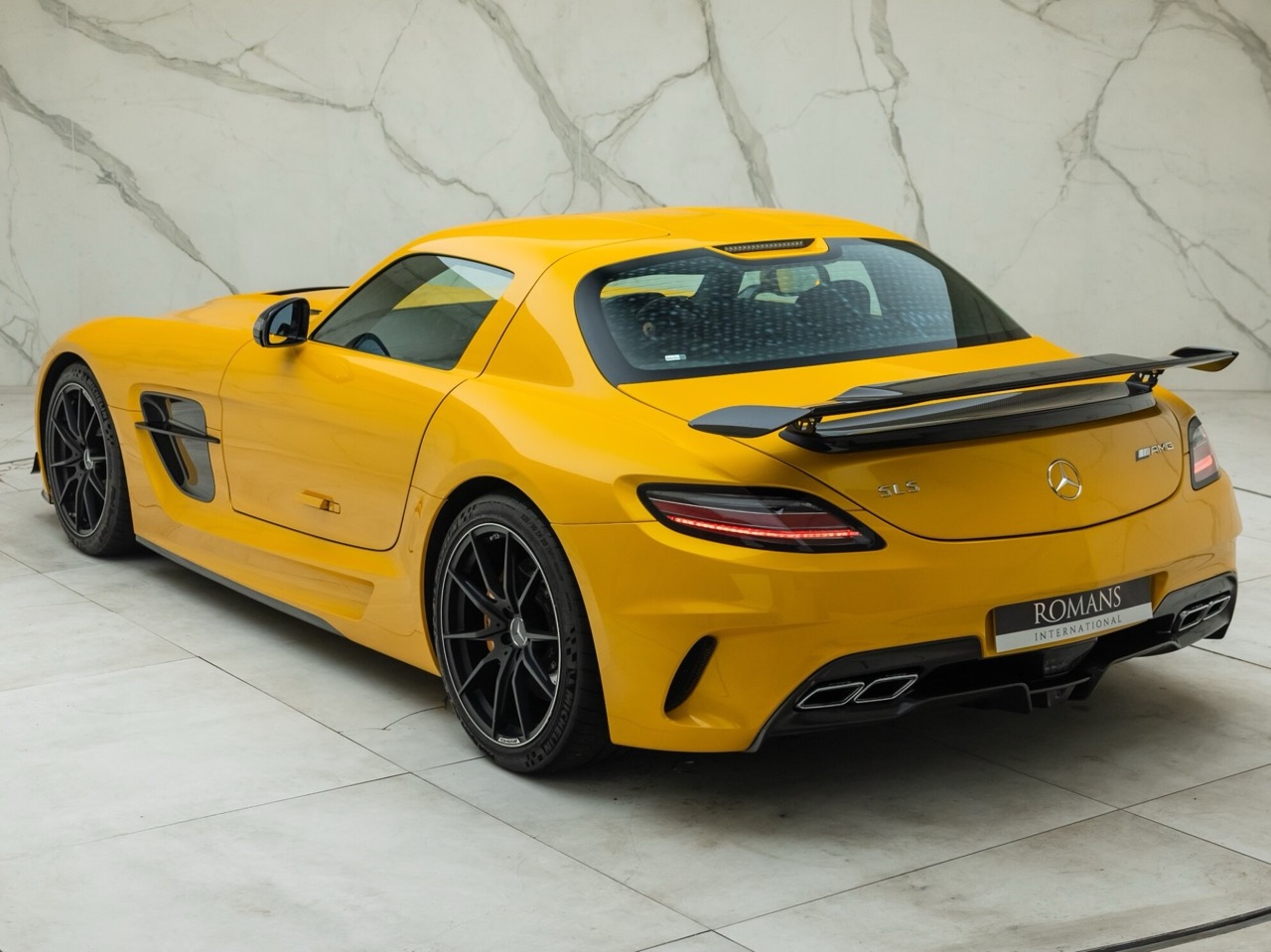 2015 Mercedes-Benz SLS AMG Black Series, 15/16